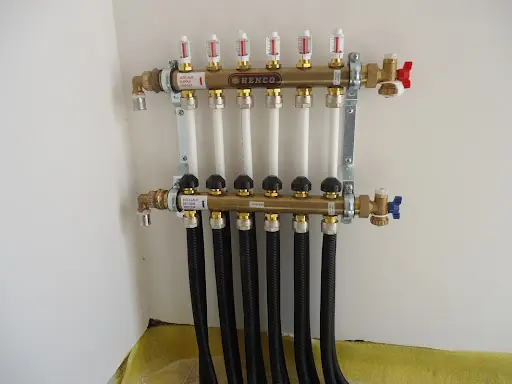 Jerry Van Den Bergen : Verwarming /sanitair / Loodgieter / Isolatie / Badkamer